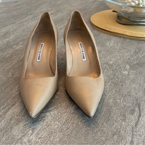 Manolo Blahnik Nude Heels